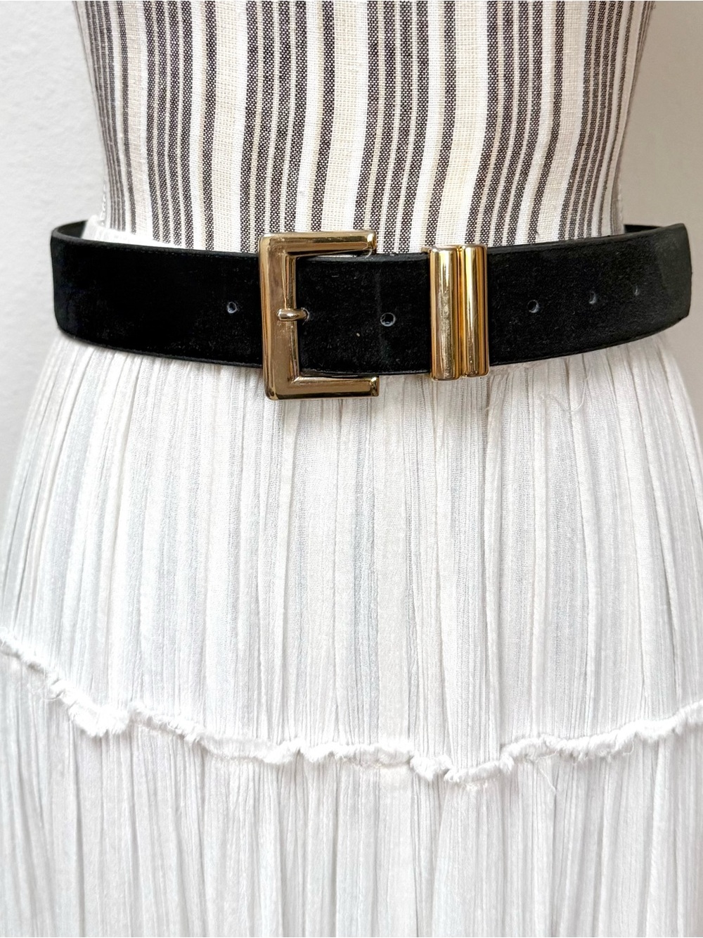 Vintage 90s Toledano black suede leather gold buckle minimalist belt